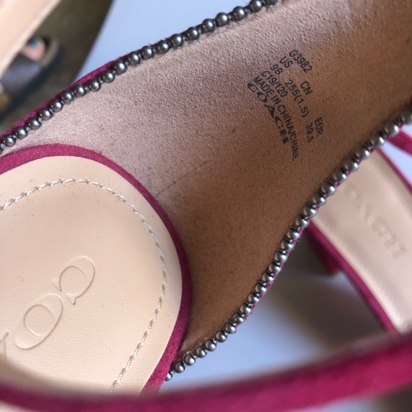 NWOT Coach Maddie Sandal - Picture 4 of 6